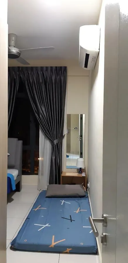 1Tebrau Residences, N-24-01, Block B, 1 Tebrau Johor Bahru 0*,  Maleisië